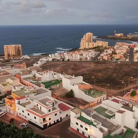 公寓 Apartamento En La Costa De La Isla Baja 洛斯瑟罗斯